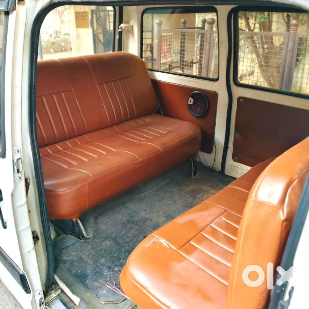 8 Seater Omni Van