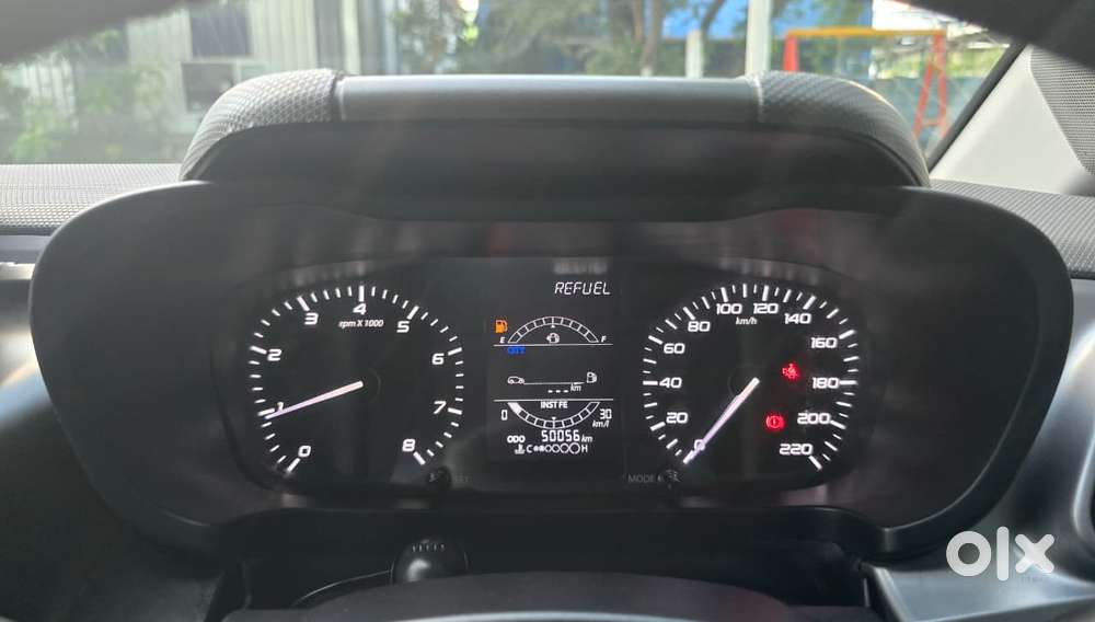 Tata Altroz 1.2 Xe, 2020, Petrol