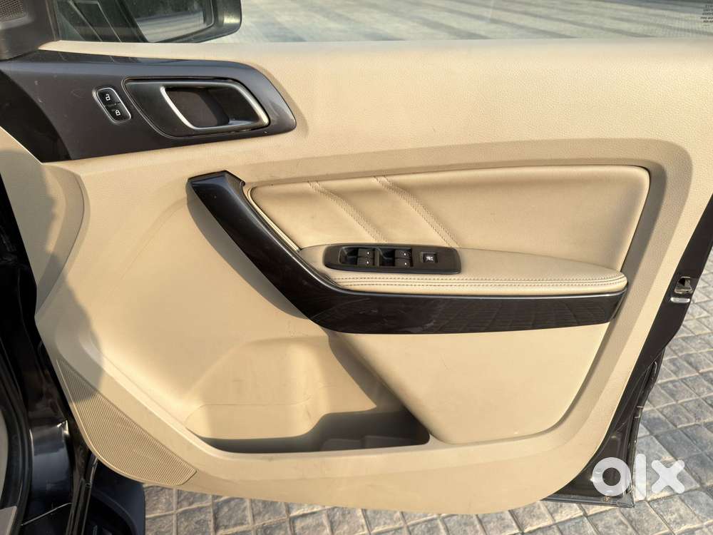 Ford Endeavour Titanium 4x2, 2020, Diesel