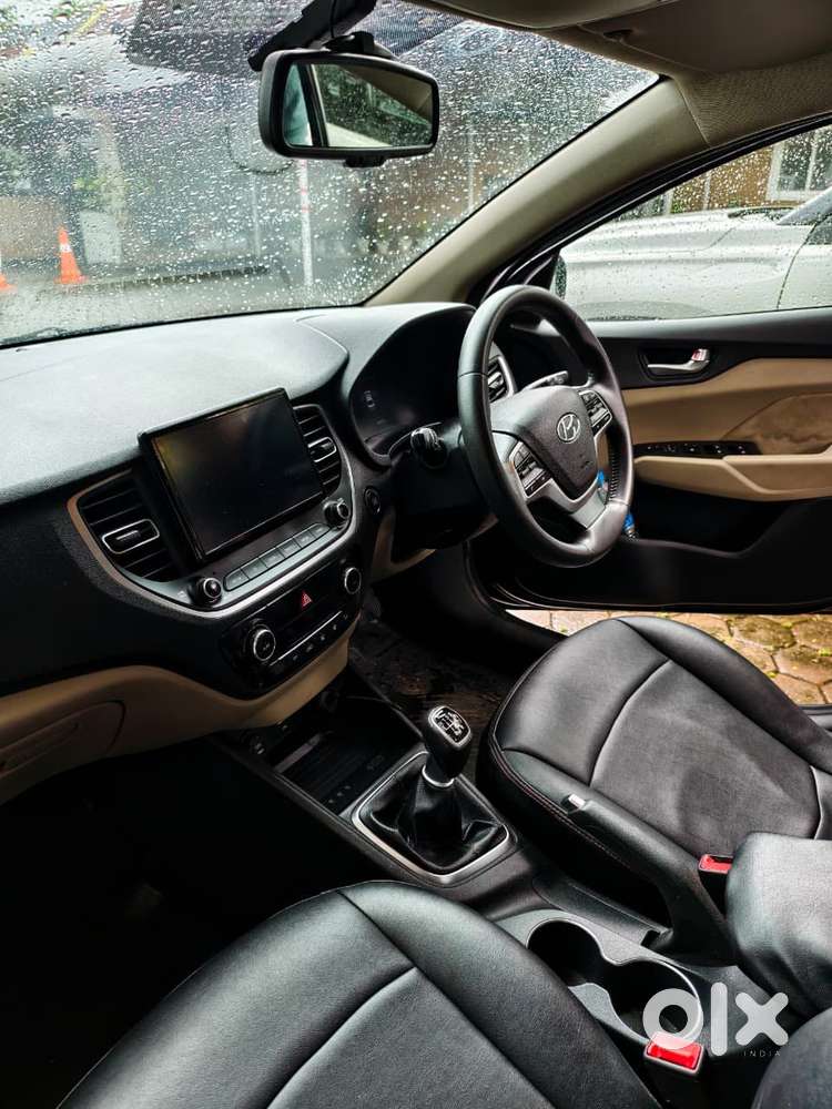 Hyundai Verna 1.5 Sx Petrol Mt, 2020, Petrol