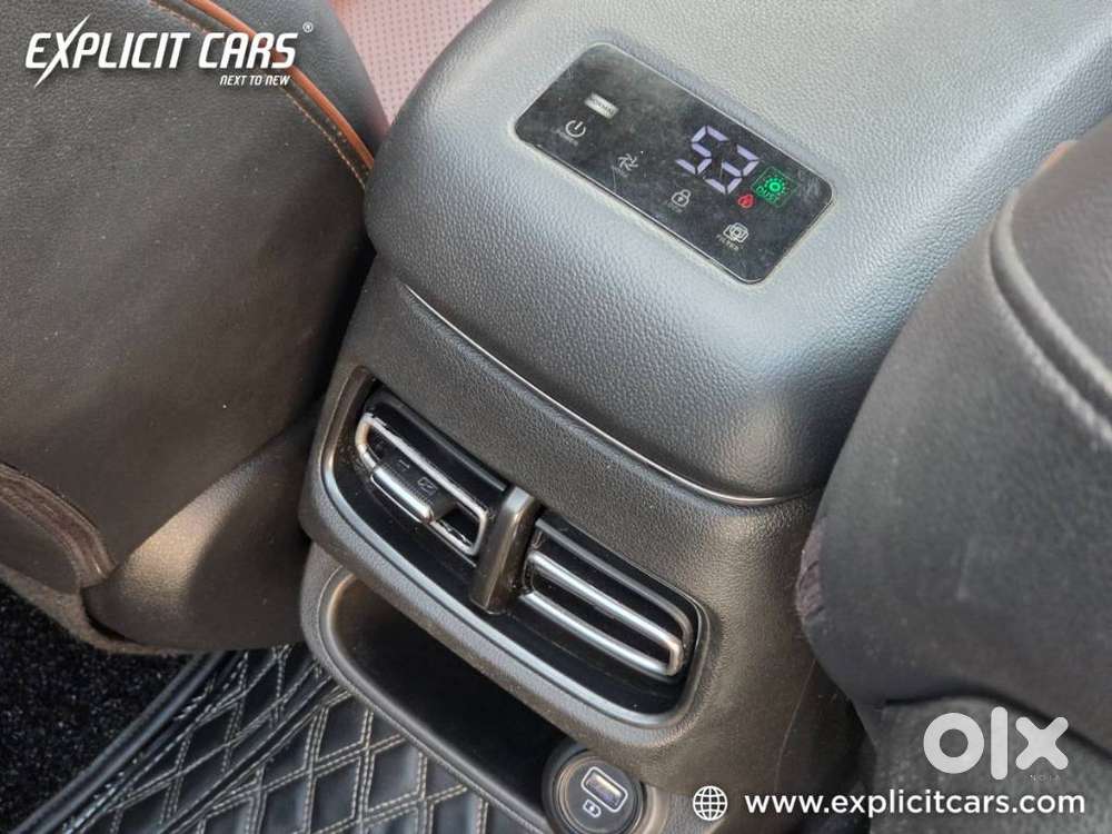 Hyundai Alcazar Platinum 7 Str 1.5 Diesel Adventure, 2023, Diesel