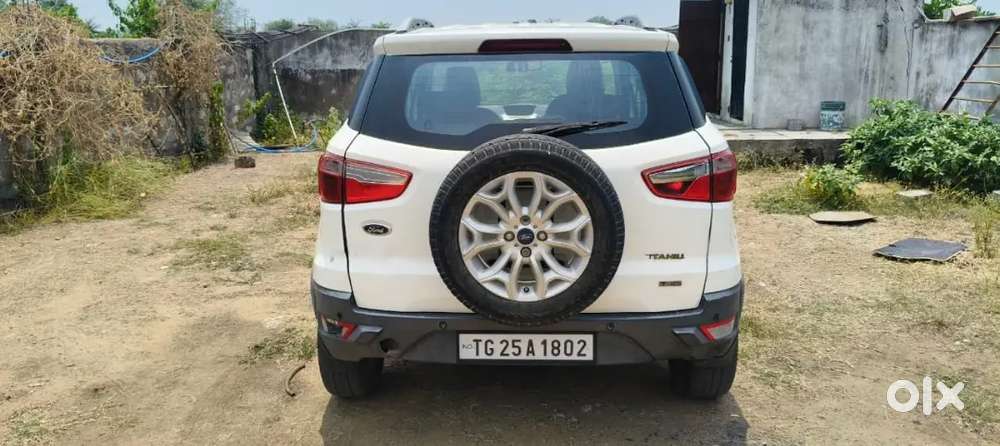 Ford Escort 2016 Diesel 140000 Km Driven