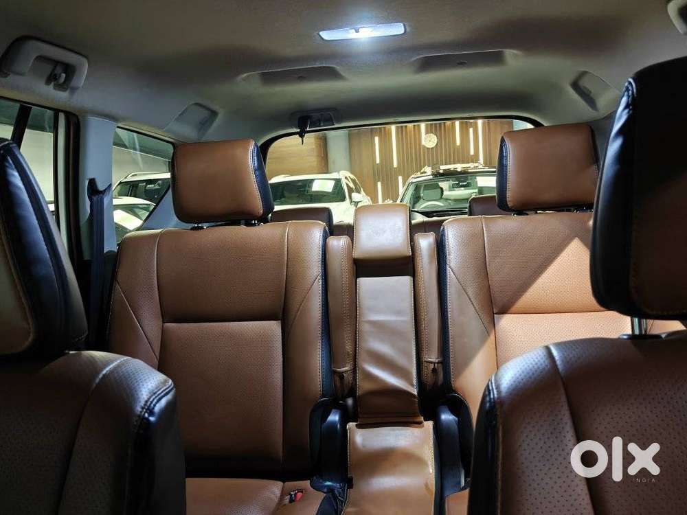 Toyota Innova Crysta 2.4 G Plus Mt 7 Str, 2024, Diesel