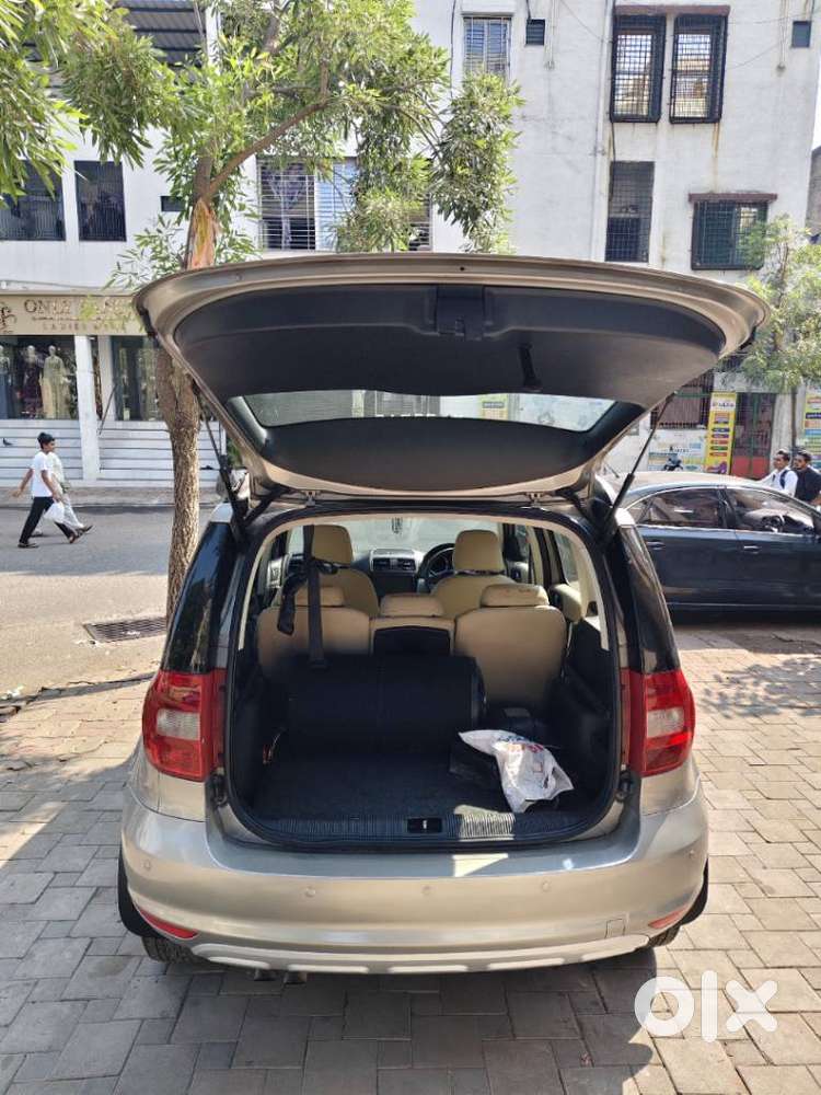 Skoda Yeti Elegance 4x2, 2013, Diesel