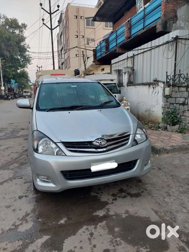 Toyota Innova 2.5 Gx 2005