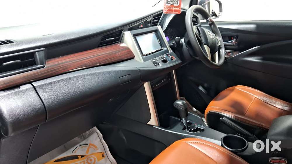 Toyota Innova Crysta 2.8 Gx At 8 Seater, 2018, Diesel