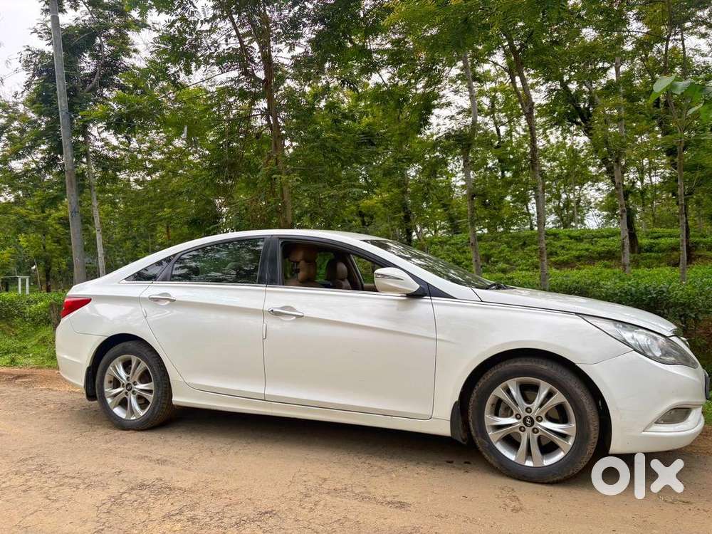 Hyundai Petrol Car 2014