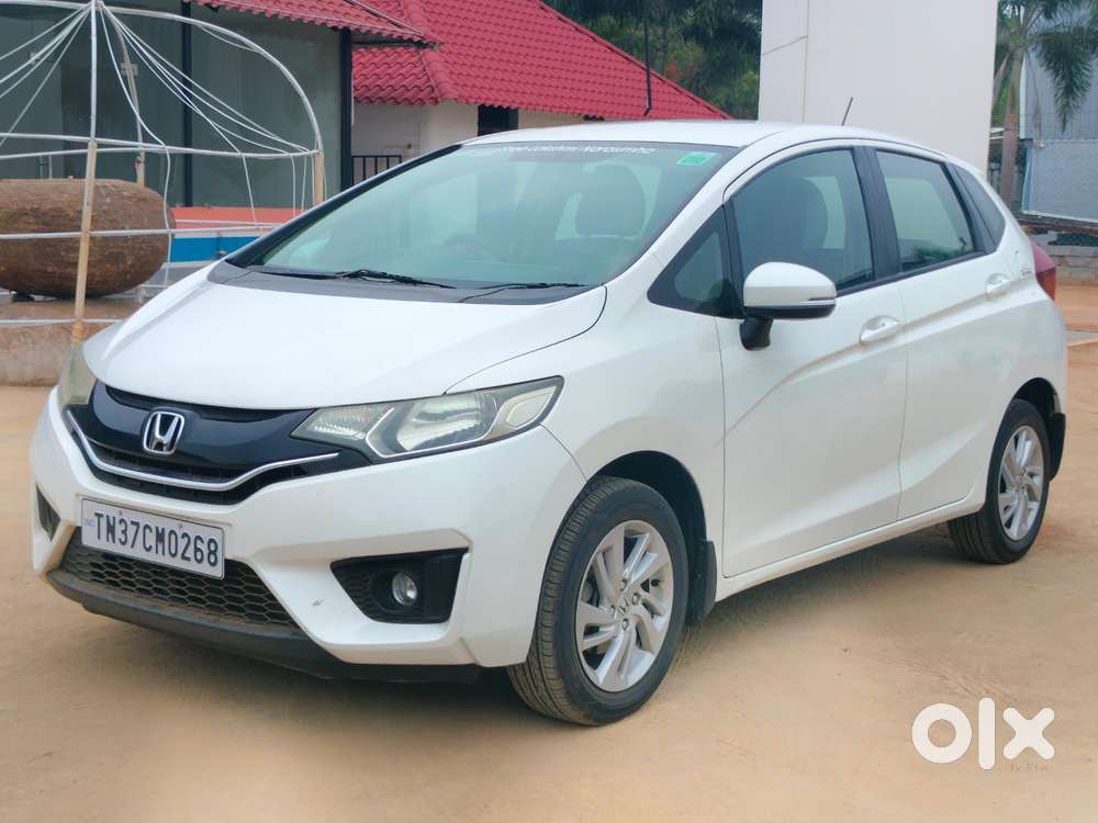 Honda Jazz V Automatic, 2015, Petrol