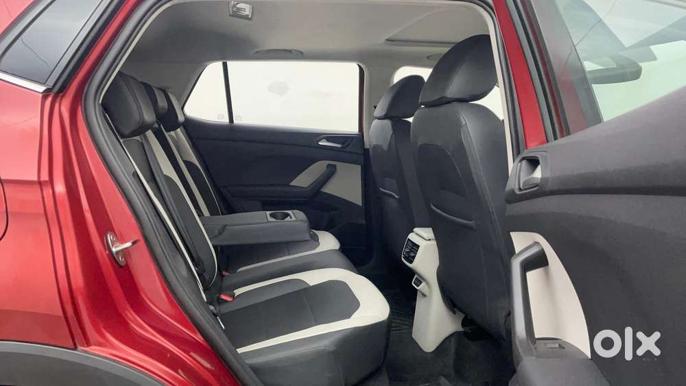 Volkswagen Taigun Topline 1.0 Tsi At (electric Seats), 2022, Petrol