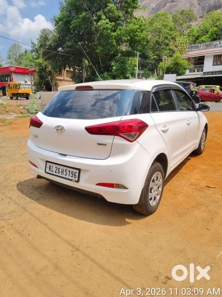 Hyundai I20 2017 Petrol Well Maintained