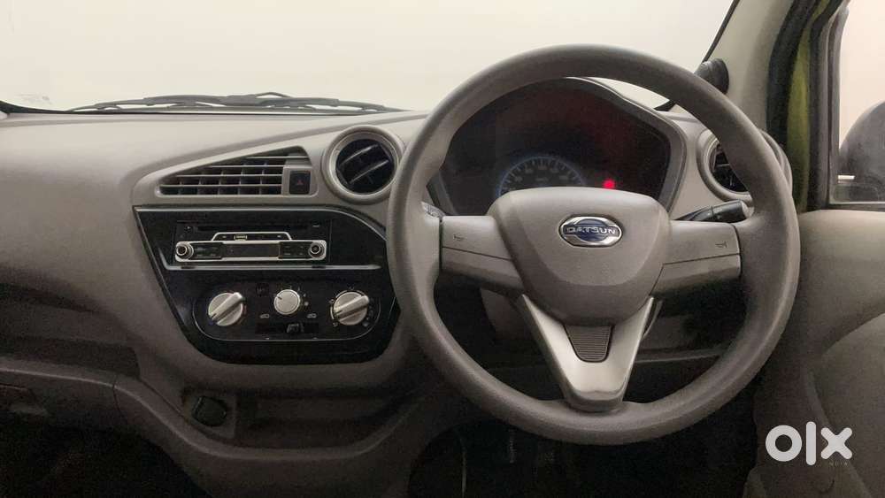 Datsun Redigo T Option, 2016, Petrol