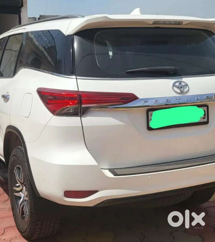 Toyota Fortuner 2018 Diesel 87000 Km Driven