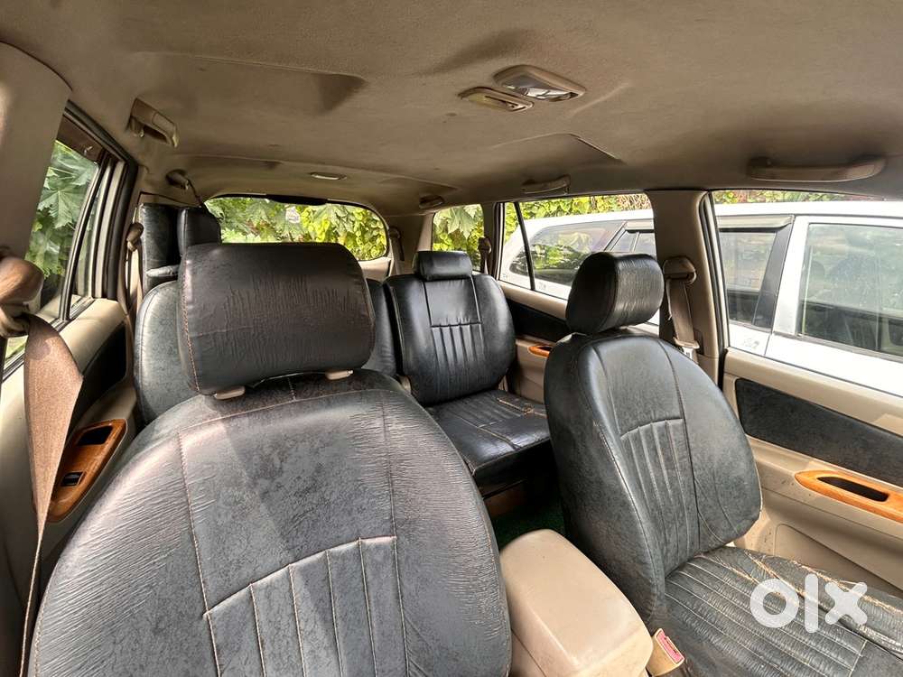 Toyota Innova Diesel 2011