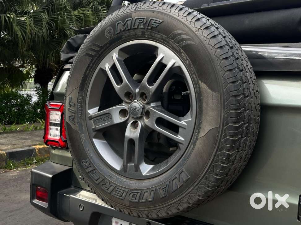 Mahindra Thar Lx 4-str Convertible At, 2021, Petrol