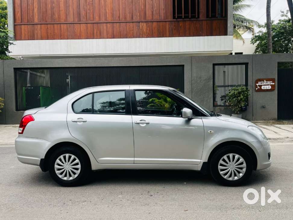 Maruti Suzuki Swift Dzire 1.2 Vxi Bsiv, 2011, Petrol