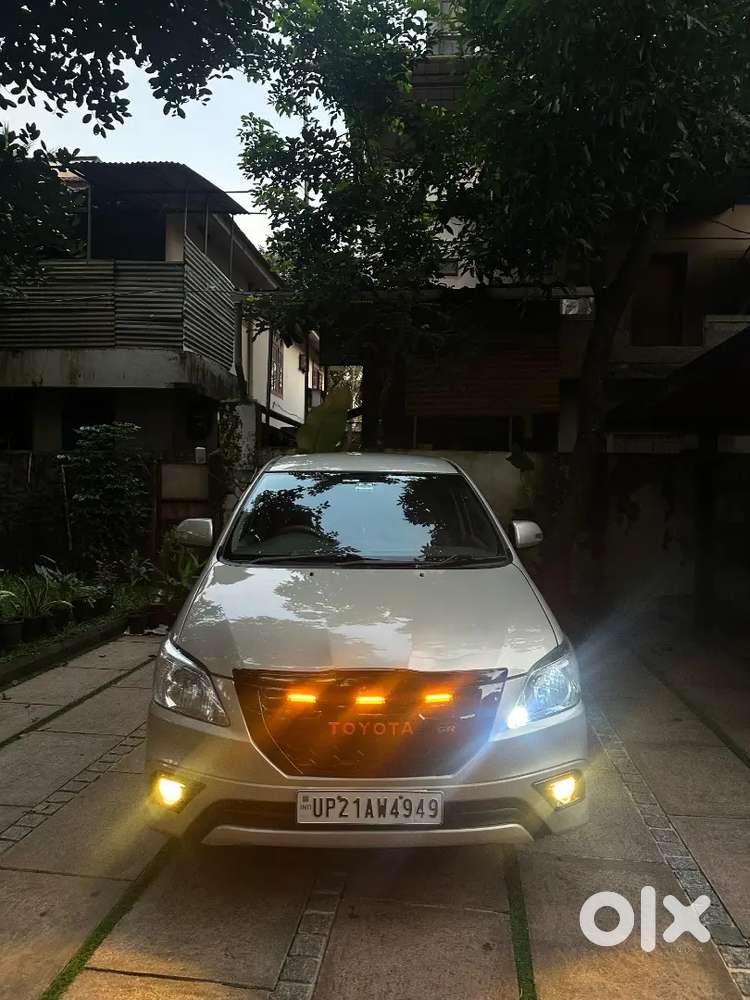 Toyota Innova Diesel 7 Seater 2014