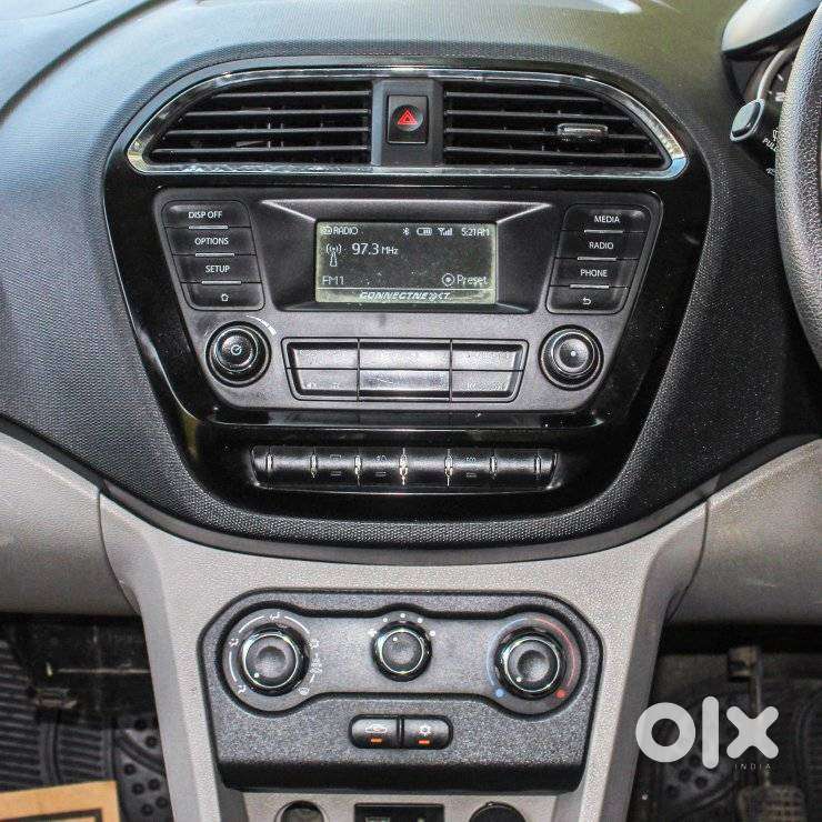 Tata Tiago 1.05 Revotorq Xz Plus Dualtone, 2016, Cng & Hybrids