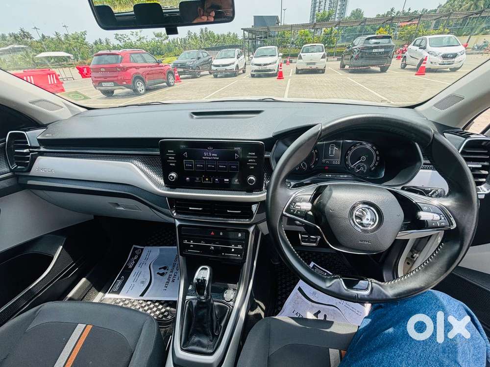Skoda Kushaq 1.0 Tsi Ambition At, 2023, Petrol