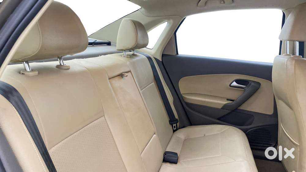 Volkswagen Vento Petrol Highline At, 2017, Petrol