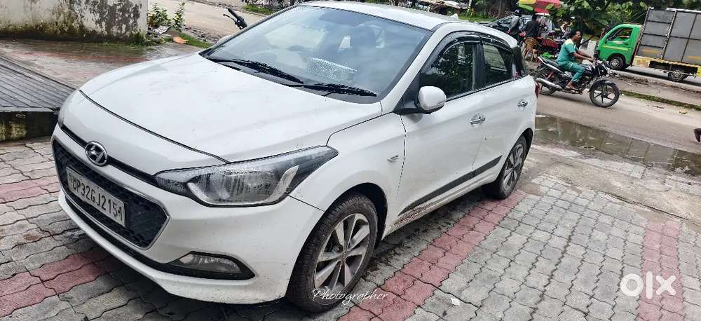 Hyundai I20 2015 Diesel 76300 Km Driven