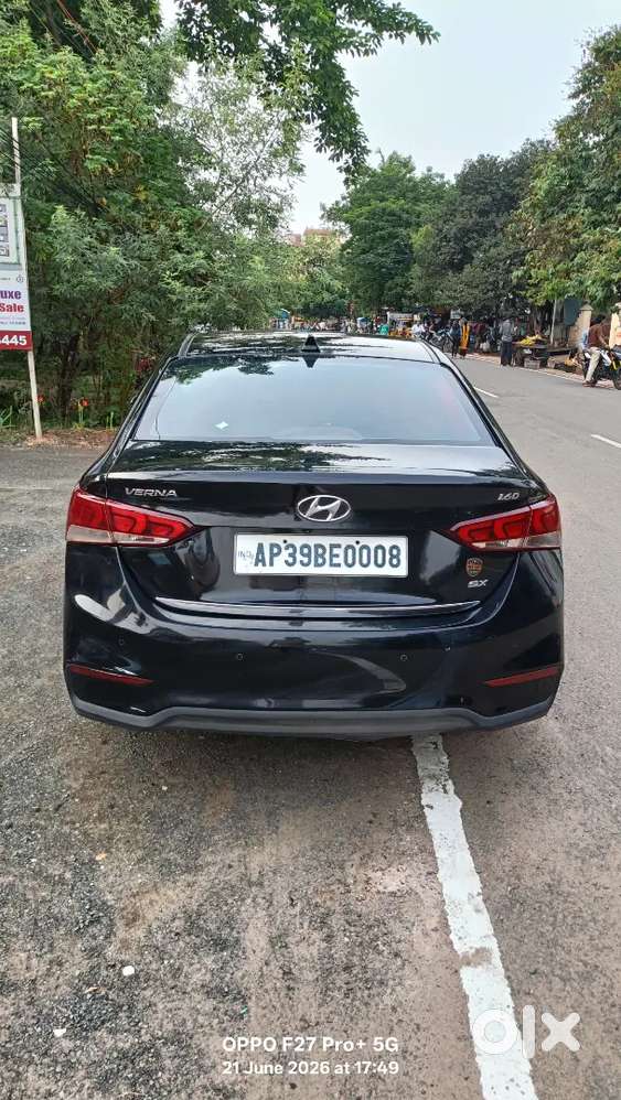 Hyundai Verna 2019 Diesel 105000 Km Driven