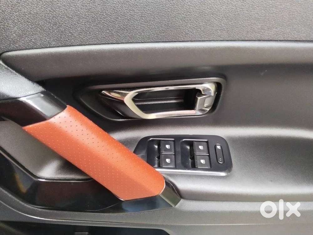 Tata Safari 2.0 Kryotec Xza Plus (o) Red Dark Edition, 2023, Diesel