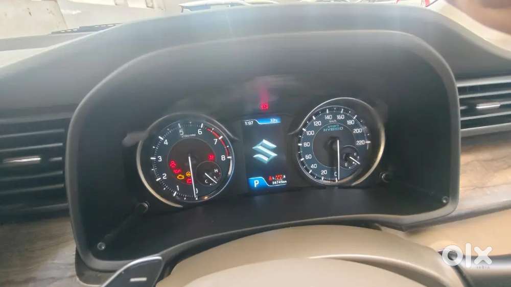 2025 Maruti Suzuki Ertiga Zxi+ At Shvs Top Model  Single Owner