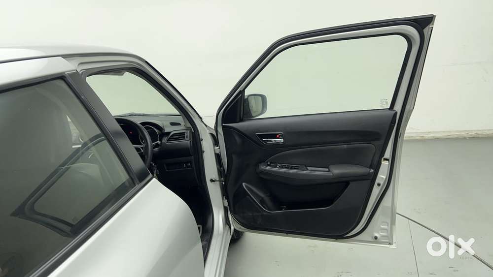 Maruti Suzuki Swift Vvt Vxi, 2023, Petrol