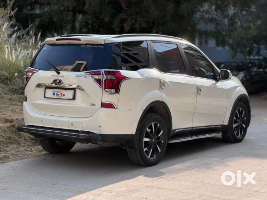 Mahindra Xuv500 W11 Option Awd, 2021, Diesel
