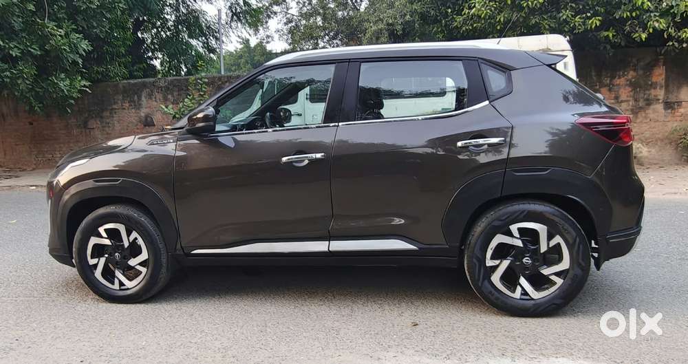 Nissan Magnite 1.0 Xv Premium Turbo (o), 2021, Cng & Hybrids