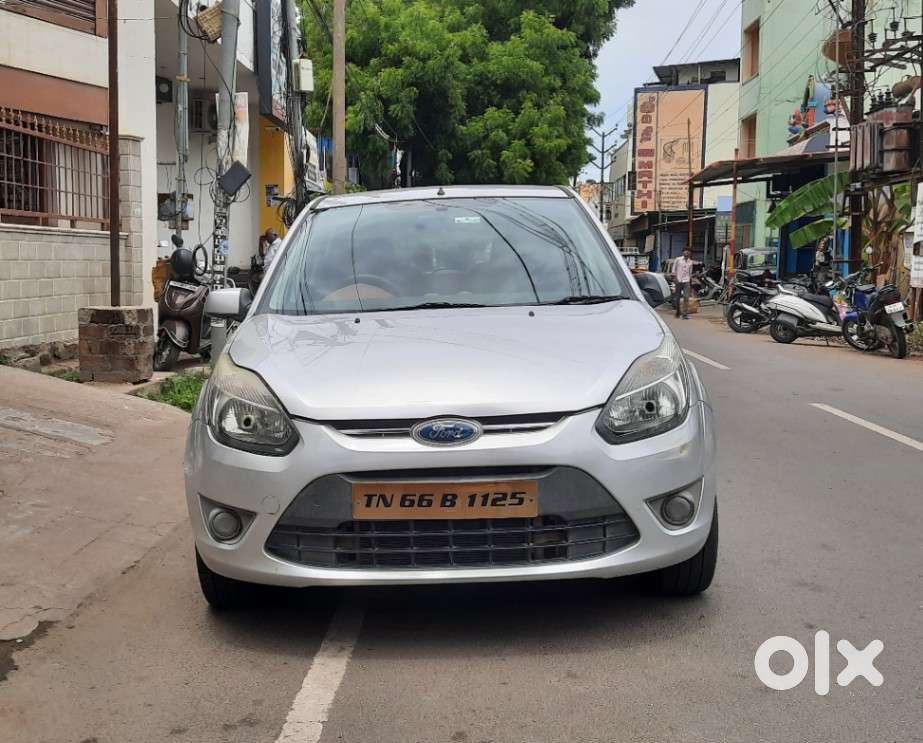 Ford Figo Petrol Titanium, 2010, Petrol