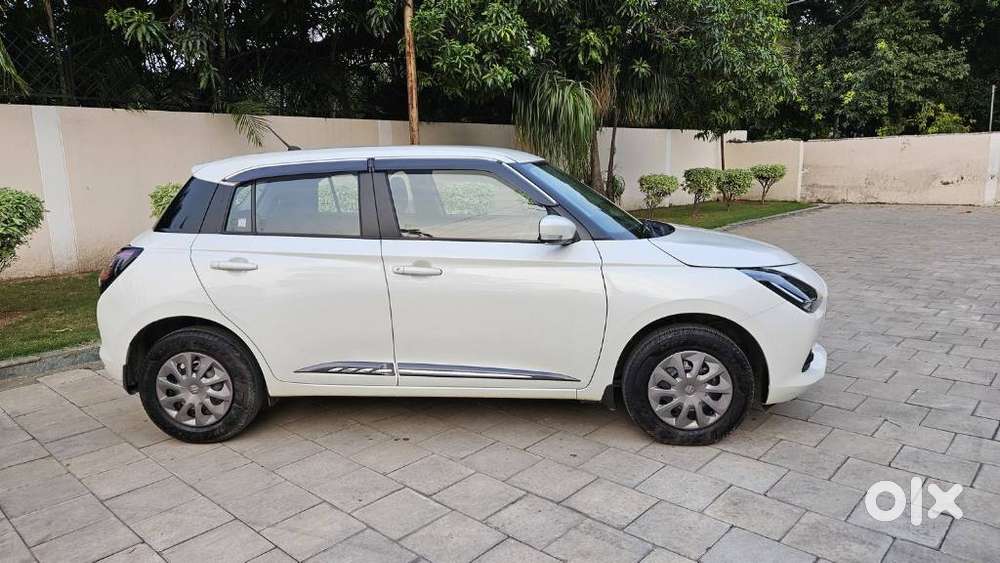 Maruti Suzuki Swift 1.2 Vxi (o), 2026, Petrol