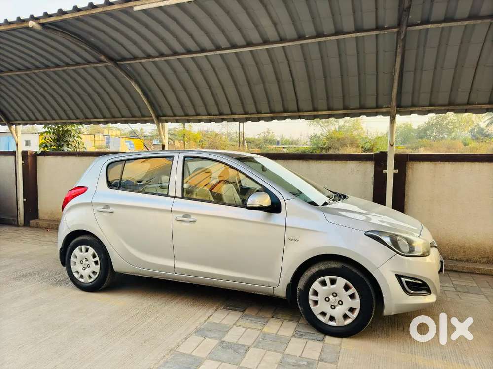 Hyundai I20 Magna O Petrol 2012 1st Owner Good Condition 245000 Negoti