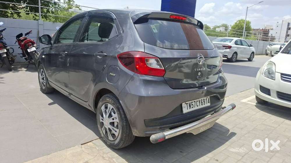 Tata Tiago 1.05 Revotorq Xe, 2022, Petrol