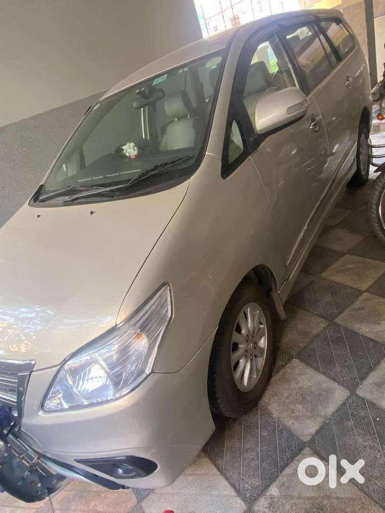 Toyota Innova 2013 Diesel Well Maintained