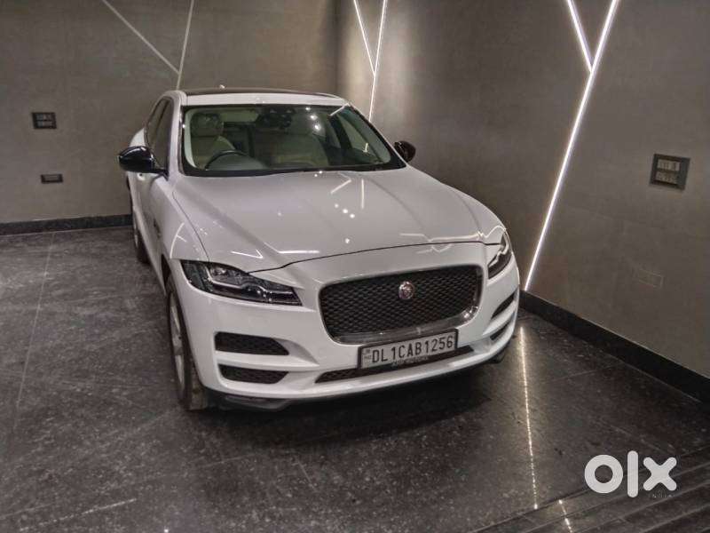 Jaguar F-pace Prestige 2.0 Petrol, 2019, Petrol
