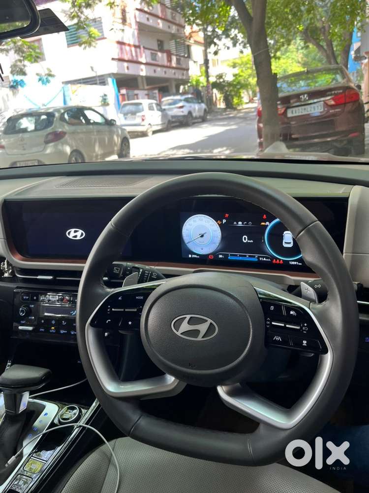 Hyundai Creta Sx(o) Diesel Automatic 2025  Top End Variant