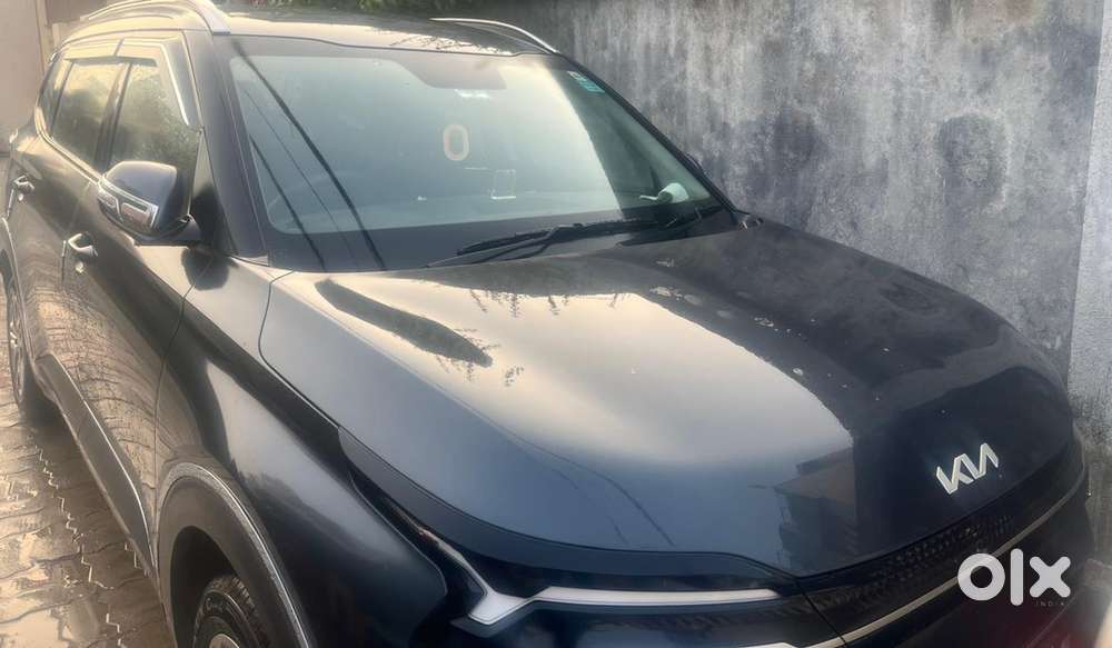 Kia Carens Petrol Manual 2023