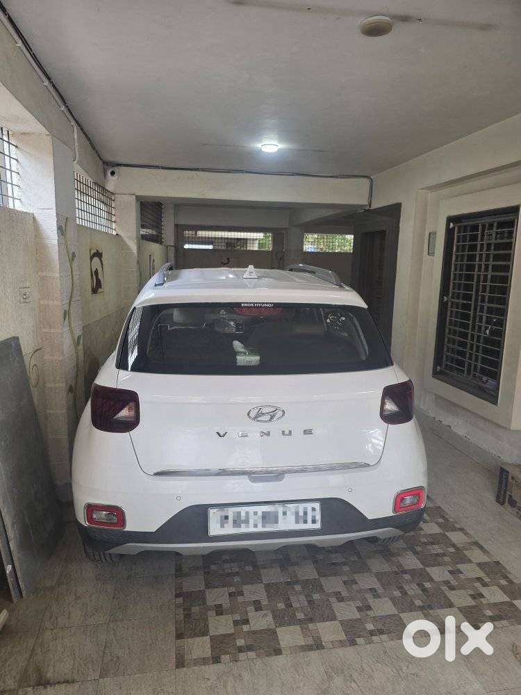 Hyundai Venue S, 2022, Petrol
