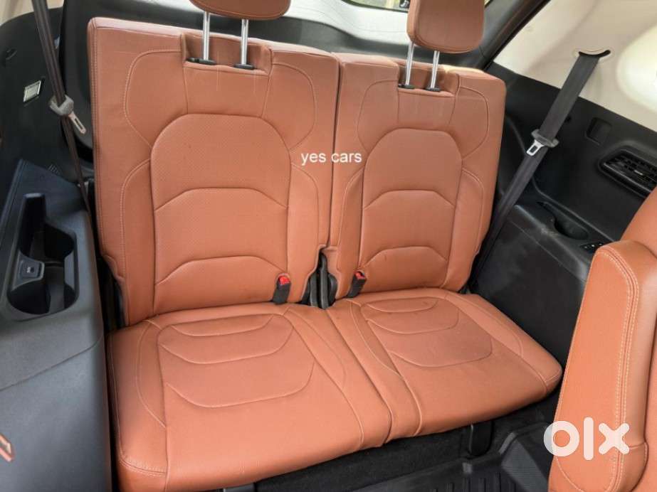 Mg Hector Plus Sharp Pro 1.5 Turbo Petrol 6 Str Dual Tone, 2021, Pet..