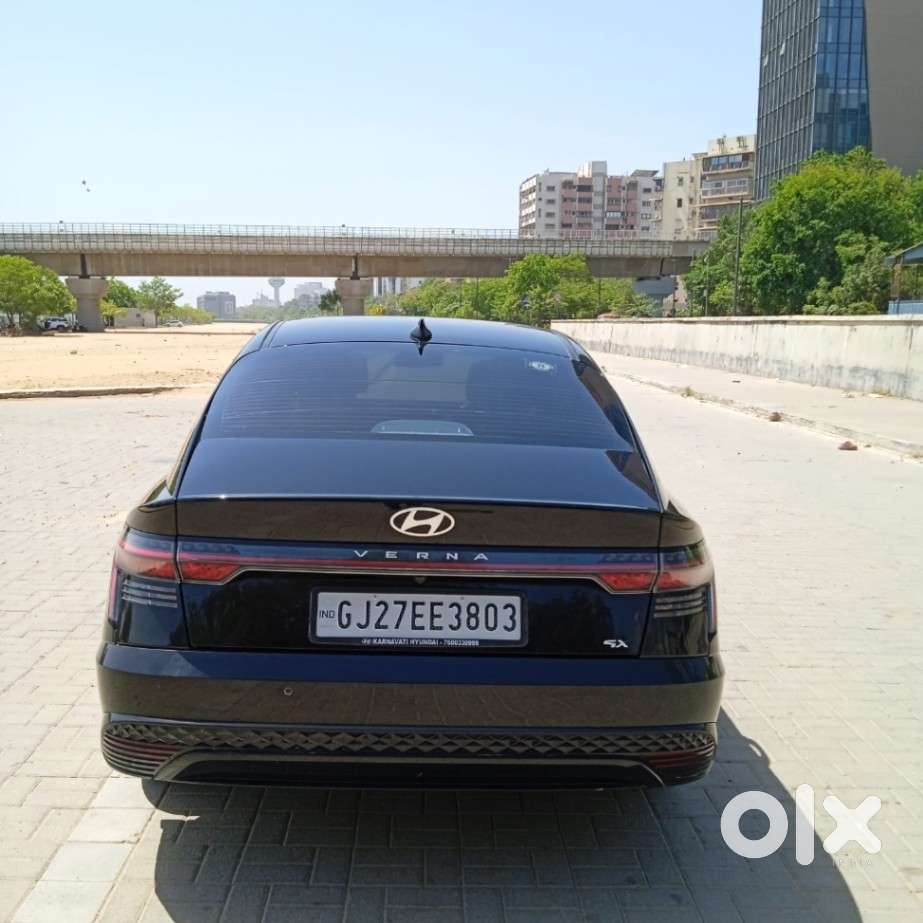 Hyundai Verna 1.5 Sx Petrol Mt, 2024, Petrol