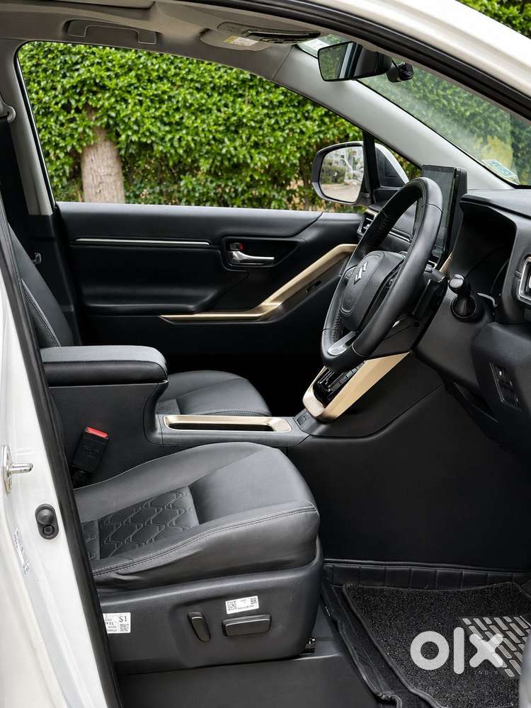 Maruti Suzuki Invicto Alpha Plus 7str, 2024, Petrol