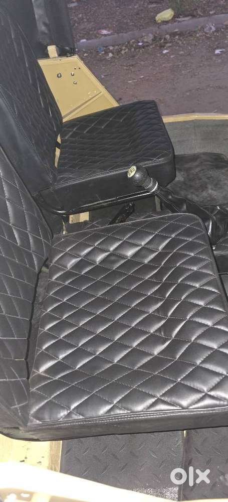 Mahindra Willys Low Bonet, 2003