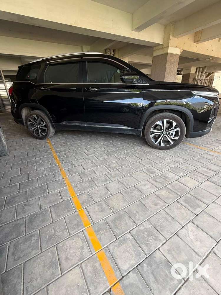 Mg Petrol Car 2025