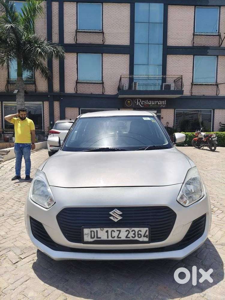 Maruti Suzuki Swift Vxi + Manual, 2018, Petrol