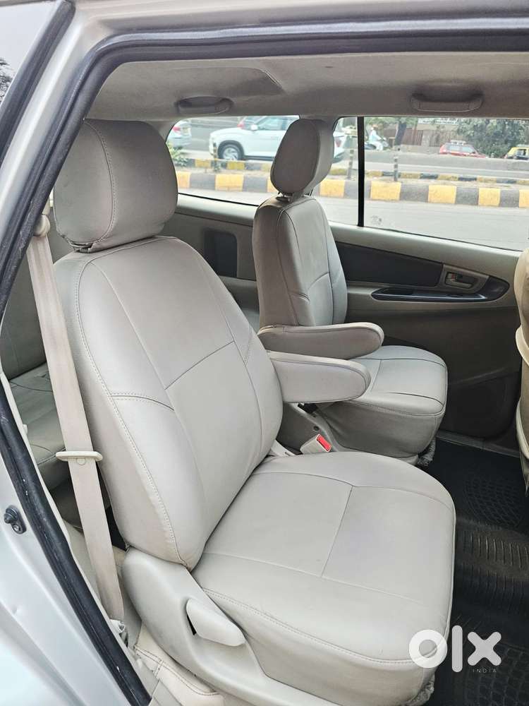 Toyota Innova 2.5 Gx 7 Str Bs-iii, 2014, Diesel