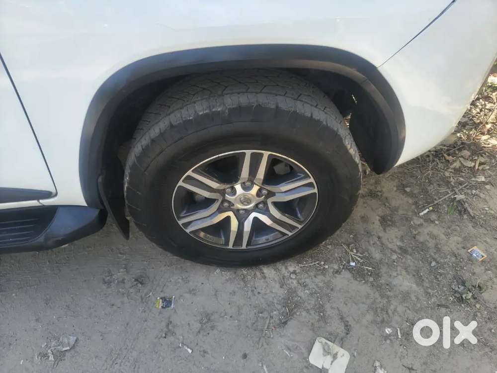 Toyota Fortuner 2020 Diesel 90000 Km Driven