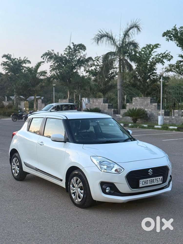 Maruti Suzuki Swift 2018 Amt Vxi, 2018, Petrol