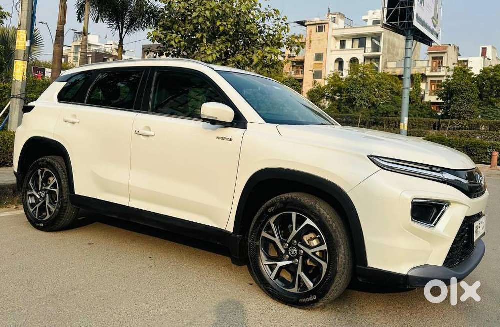 Toyota Urban Cruiser Hyryder 1.5 V Hybrid, 2024, Petrol