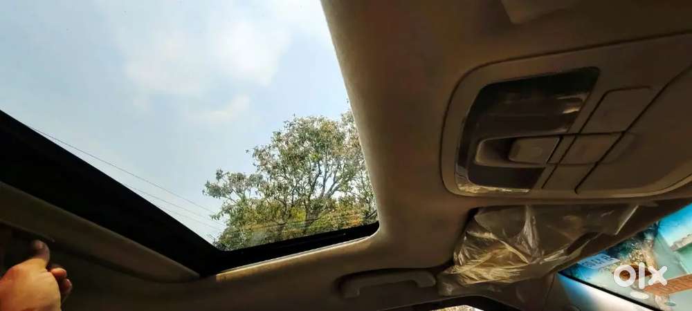 Mahindra Xuv300 W8(o) With Sunroof For Sale!